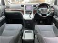 2013 Toyota Alphard