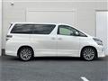 2013 Toyota Vellfire
