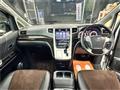 2014 Toyota Alphard