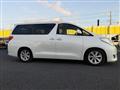 2014 Toyota Alphard