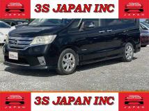2013 Nissan Serena