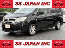 2013 Nissan Serena