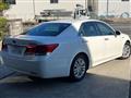 2013 Toyota Crown Hybrid