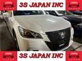 2013 Toyota Crown Hybrid