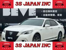 2013 Toyota Crown