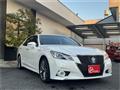 2013 Toyota Crown Hybrid