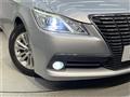 2013 Toyota Crown Hybrid