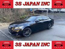 2014 Toyota Crown