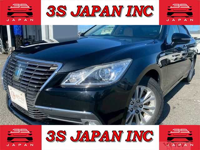 2013 Toyota Crown