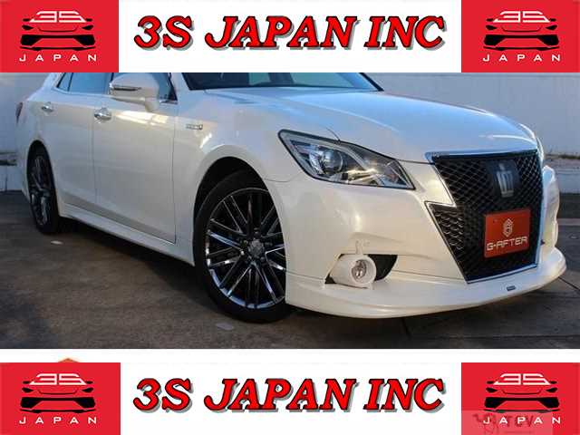 2014 Toyota Crown