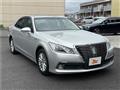 2013 Toyota Crown Hybrid