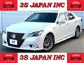 2013 Toyota Crown Hybrid