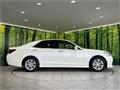 2013 Toyota Crown Hybrid
