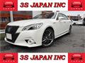 2013 Toyota Crown Hybrid