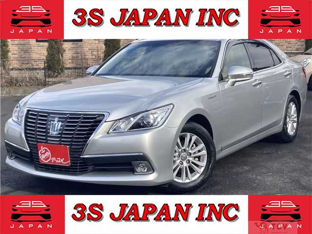 2014 Toyota Crown