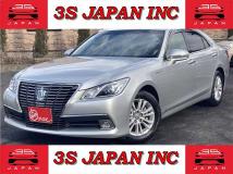 2014 Toyota Crown