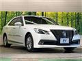 2013 Toyota Crown Hybrid