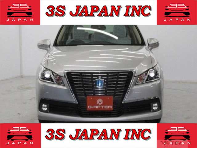 2013 Toyota Crown