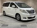 2013 Toyota Alphard Hybrid