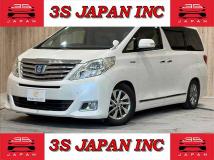 2013 Toyota Alphard Hybrid