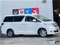 2013 Toyota Alphard Hybrid
