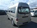 2010 Nissan Caravan