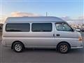2006 Nissan Caravan