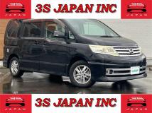 2009 Nissan Serena