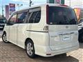 2009 Nissan Serena