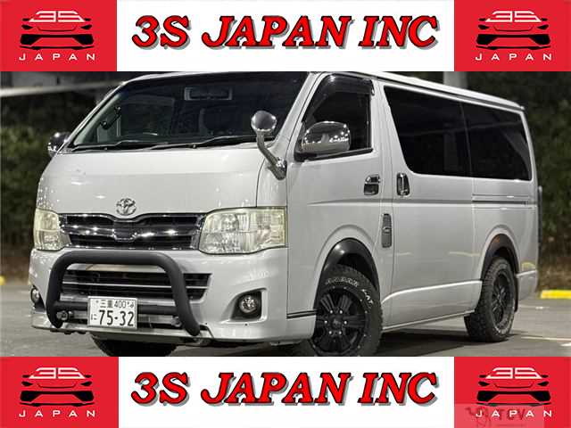 2011 Toyota Hiace Van