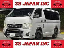 2011 Toyota Hiace Van
