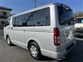 2009 Toyota Hiace Van