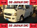 2010 Toyota Hiace Van