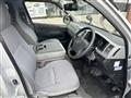 2007 Toyota Hiace Van