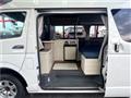 2006 Toyota Hiace