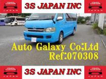 2006 Toyota Hiace