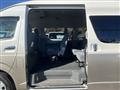 2005 Toyota Hiace