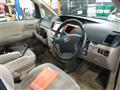 2004 Toyota Noah