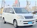 2005 Toyota Noah