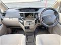 2005 Toyota Noah