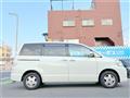 2005 Toyota Noah