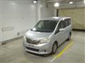 2012 Nissan Serena