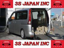 2010 Nissan Serena