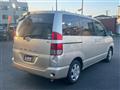 2007 Toyota Noah