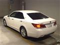 2013 Toyota Crown Hybrid