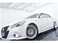 2013 Toyota Crown Hybrid
