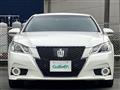 2013 Toyota Crown Hybrid