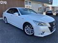 2014 Toyota Crown
