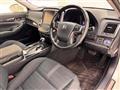 2014 Toyota Crown Hybrid