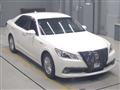 2013 Toyota Crown Hybrid